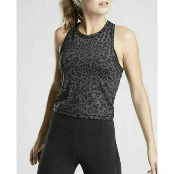 ATHLETA Women’s Leopard Shanti Crop Tank Top Arbor Olive Size Medium Style #5023 - Picture 1 of 6